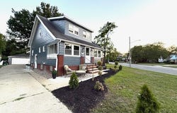 21430 Lake Shore Boulevard, Euclid, OH 44123