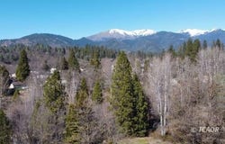 11 Granite Peak Cir, Weaverville, CA 96093