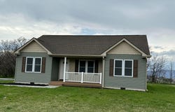 218 HONEYVILLE RD, STANLEY, VA 22851
