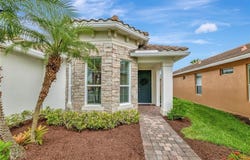 9624 SW Royal Poinciana Drive, Port St Lucie, FL 34987