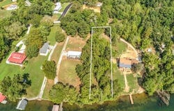410 Lakecrest Drive, Harriman, TN 37748