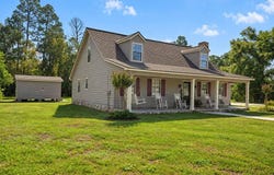 400 N Coffee St, Nicholls, GA 31554