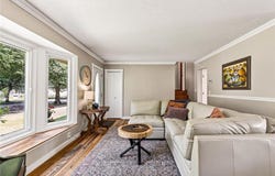 4128 Zane Avenue N, Robbinsdale, MN 55422