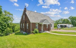 585 Dugan Way, New Kensington, PA 15068