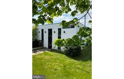 9101 INDUSTRY Drive, MANASSAS PARK, VA 20111