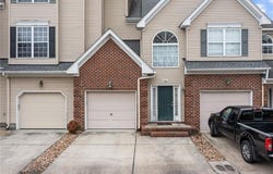 5304 Summer Crescent, Virginia Beach, VA 23462