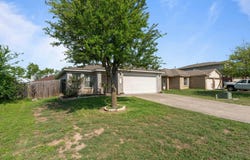 404 Paige BND, Hutto, TX 78634