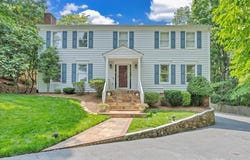 3020 Circle DR SW, Roanoke, VA 24018