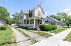 409 Gulf Road, Elyria, OH 44035