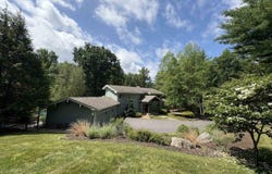 48 N Pepperell Road, Hollis, NH 03049