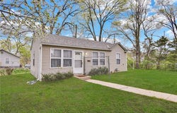 1610 S Northern Boulevard, Independence, MO 64052