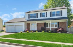 18 Heritage Drive, Edison, NJ 08820