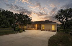 634 Broken Hills, Horseshoe Bay, TX 78657