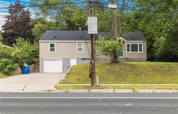 2710 W 110th Street, Bloomington, MN 55431
