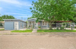 949 S Gumwood Street, La Villa, TX 78562