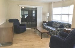 40 Monterey Way, Port Saint Lucie, FL 34952