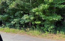 143 Oak Leaf, Carrollton, GA 30116