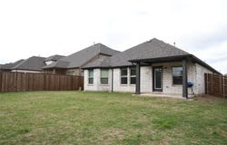 1311 Rosler Street, Mansfield, TX 76063