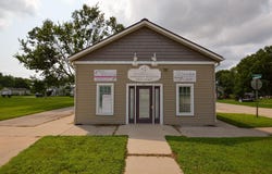 1201 S Beaumont Road, Prairie du Chien, WI 53821