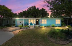 1906 Glass Ave, ROCKPORT, TX 78382
