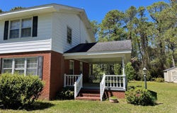 152 W Bayshore Drive, Cedar Island, NC 28520