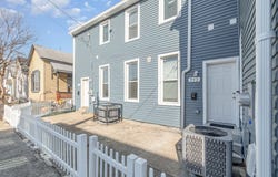 117 W 10th Street, Newport, KY 41071