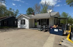 1204 E Jackson Boulevard, Jackson, MO 63755