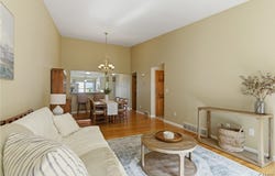 193 Timber Wolf Circle, Syracuse, NY 13209