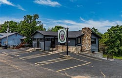 2079 State Hwy Y, Linn Creek, MO 65052