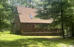 137 Remuda Drive, Lords Valley, PA 18428