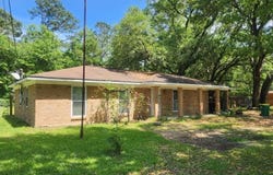 9612 Wilkerson Circle, Moss Point, MS 39562
