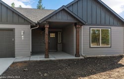 4953 E Sarah Loop, Athol, ID 83801