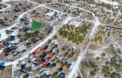 7129 Carnoustie Drive, Cleburne, TX 76033