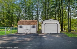 85 Church Avenue, Mount Pocono, PA 18344