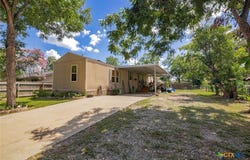 3308 Catalpa Street, Victoria, TX 77901
