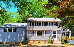 21 Karen Lee Ln, Tewksbury, MA 01876