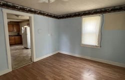207 N WINCHESTER AVE, WAYNESBORO, VA 22980