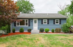 410 Oak St, Raynham, MA 02767