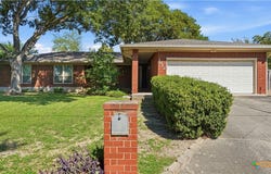 1612 Kraft Ln, New Braunfels, TX 78130
