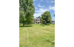 720 E Washington, Pittsfield, IL 62363