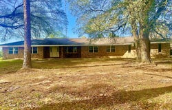 997 Morgantown, Foxworth, MS 39483