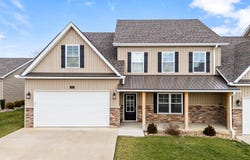102 Loraine Way, Hurricane, WV 25526
