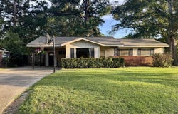 3221 46th Street, Meridian, MS 39305