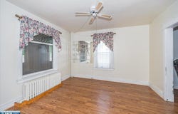 830 N 9th Ave E, Duluth, MN 55805