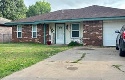 5018 W Cherokee Ave, Enid, OK 73703