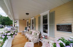 286 5th Avenue, Manistee, MI 49660