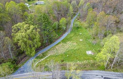 513 Beadwood Lane, Damascus, VA 24236