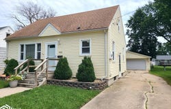 915 N Polk Avenue, Mason City, IA 50401