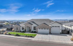 1398 Dellcorero Dr., St George, UT 84770