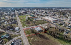 269 Sixth Street E, Lebanon, MO 65536